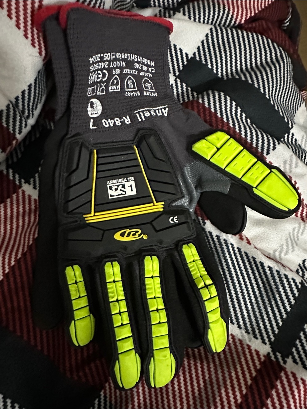 #141 High-Visibility Black & Yellow Impact Safety Gloves - Size L